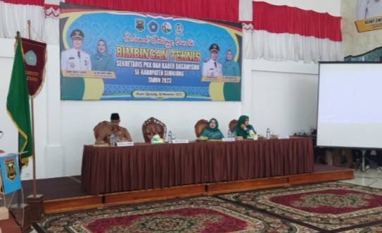 Dinas DPMN Laksanakan Bimtek Untuk Sekretaris PKK Dan Kader Dasawisma Untuk Antisipasi Isu Strategis Daerah