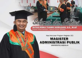 Bupati Sutan Riska Resmi Sandang Gelar Megister Administrasi Publik dari Unand