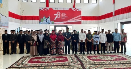 Dinilai Berkinerja Bagus, Bupati Sijunjung Kukuhkan Tujuh Pejabat JPTP