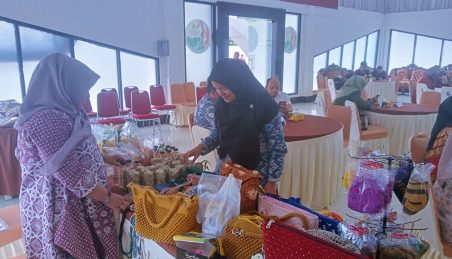Disdagperinkop Sijunjung Ajak UMKM Hadir Di Acara Penyusunan Rancangan Awal RenJa 2025