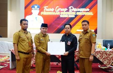 Sekda Adlisman Buka FGD Pembinaan Statistik Sektoral 2024
